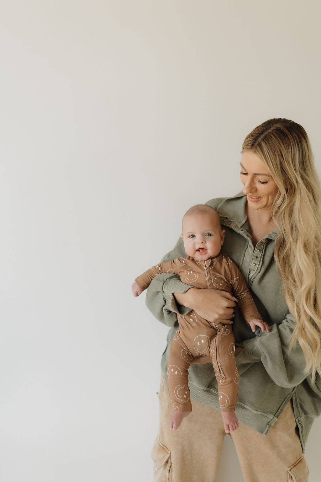 Bamboo Zip Pajamas | Sandstone Smiles| Forever French