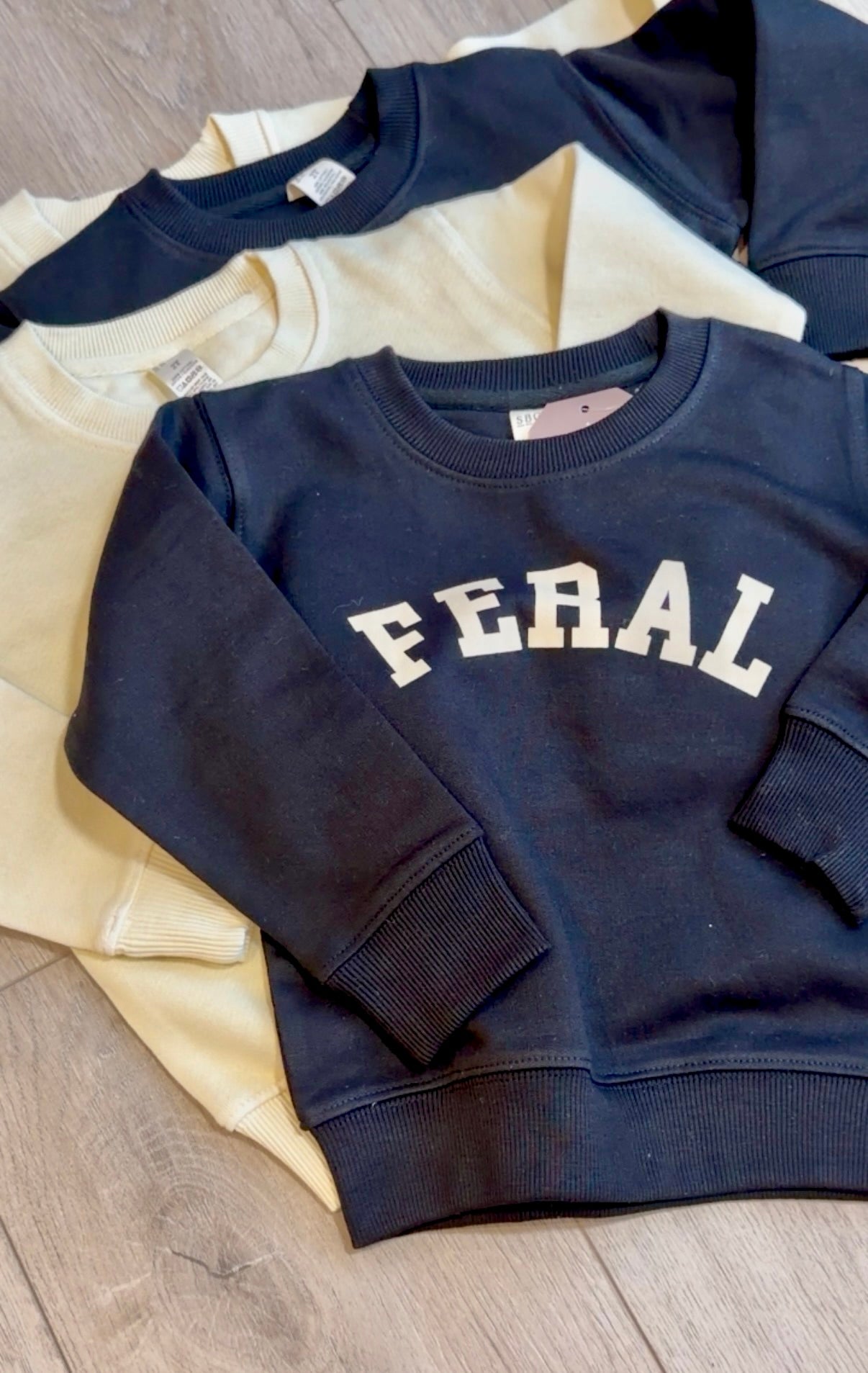 FERAL Pullover